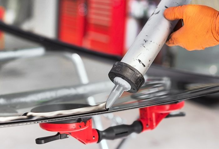 Easy-to-dismantle adhesive